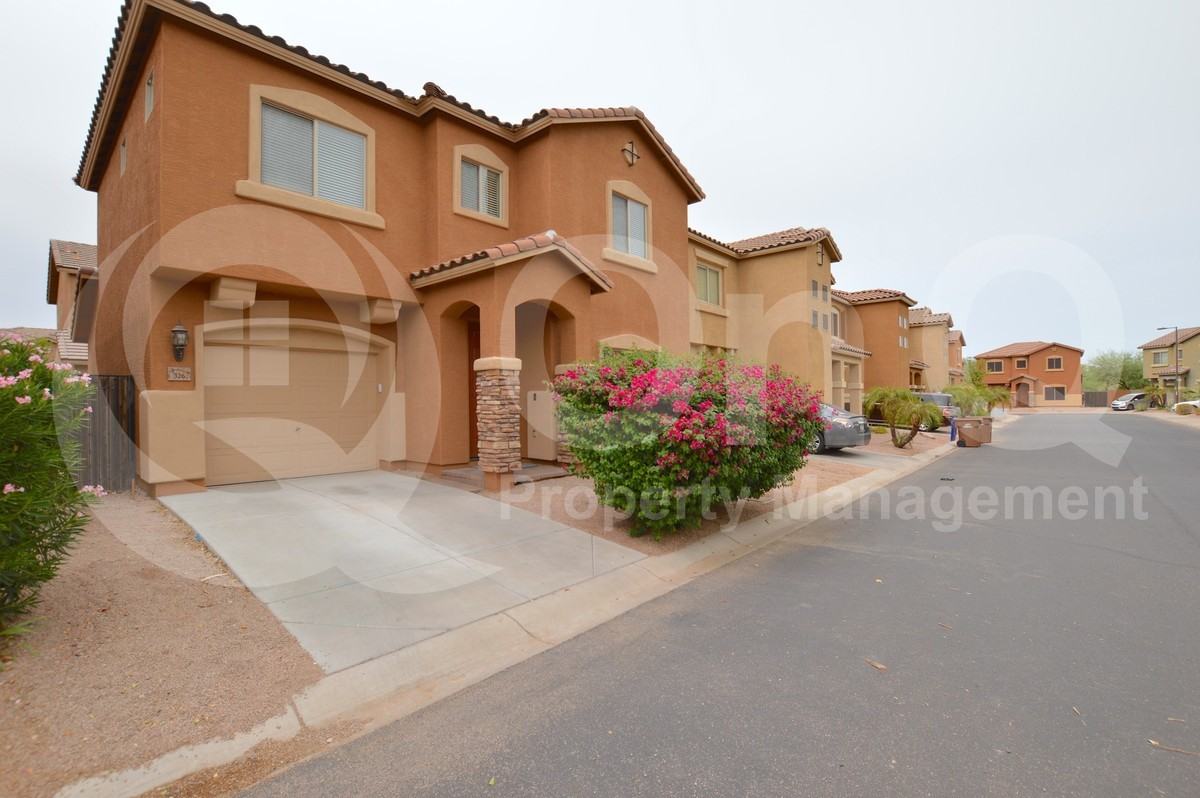 326 S Leandro - Photo 2 of 23