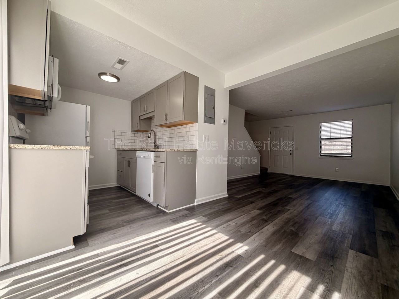 308 Gillespie Rd #B1 - Photo 3 of 8