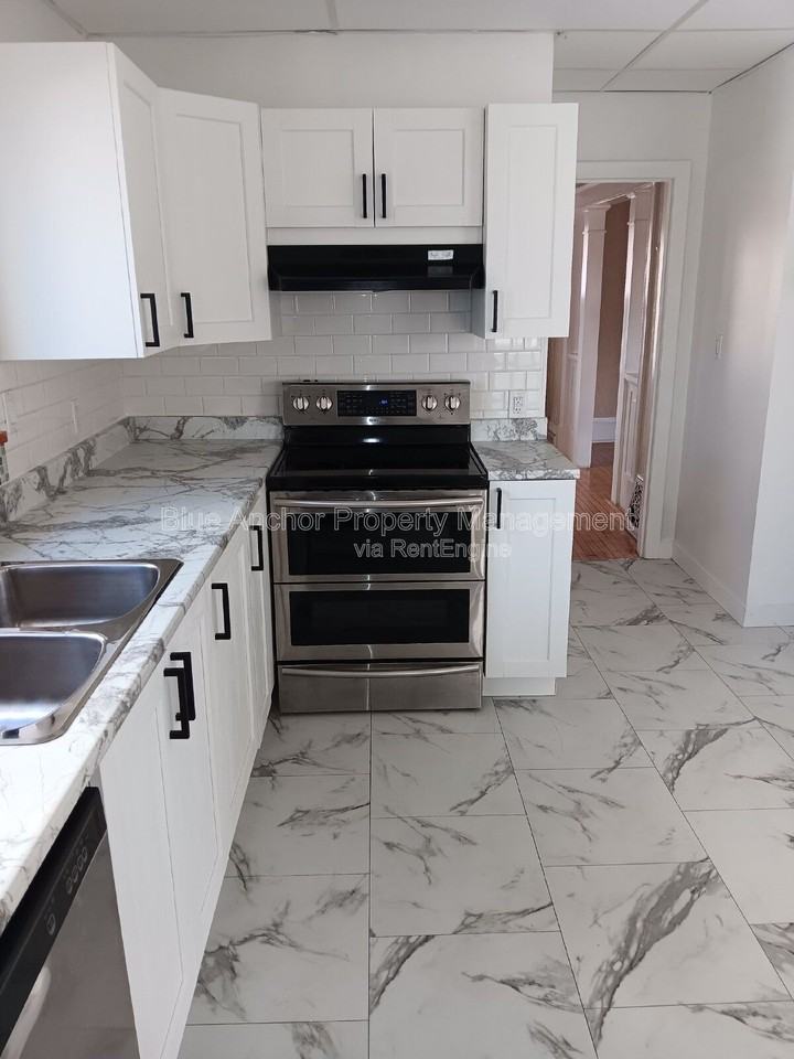 82 Marmora St - Photo 6 of 20