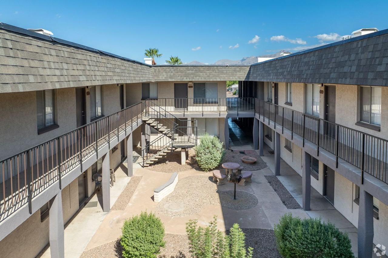 2350 E Water St #A112 - Photo 4 of 7