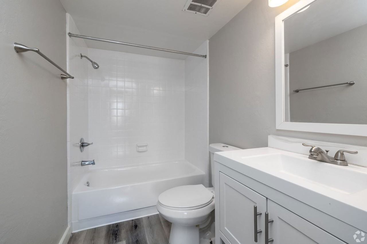 2350 E Water St #B109 - Photo 3 of 8