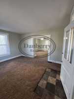 featured image of 413 Washington St