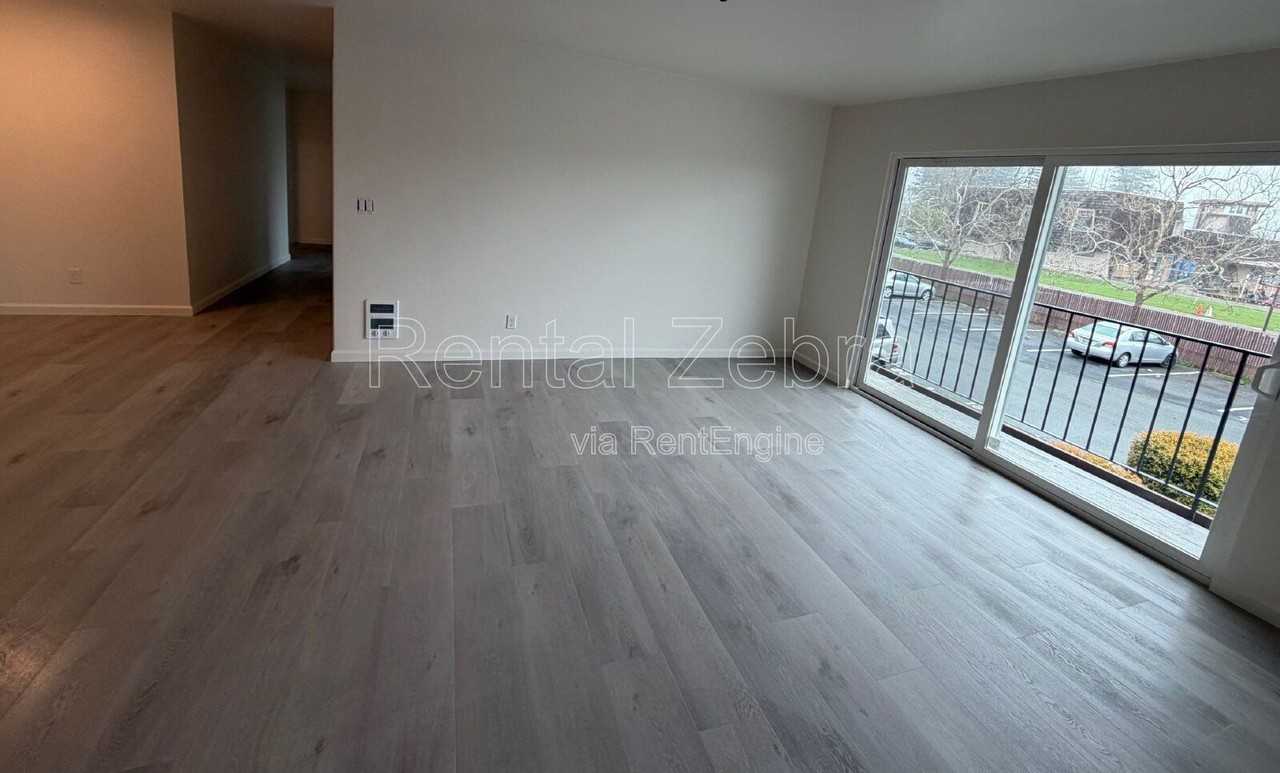 1440 Southwest Blvd #17 - Photo 3 of 8