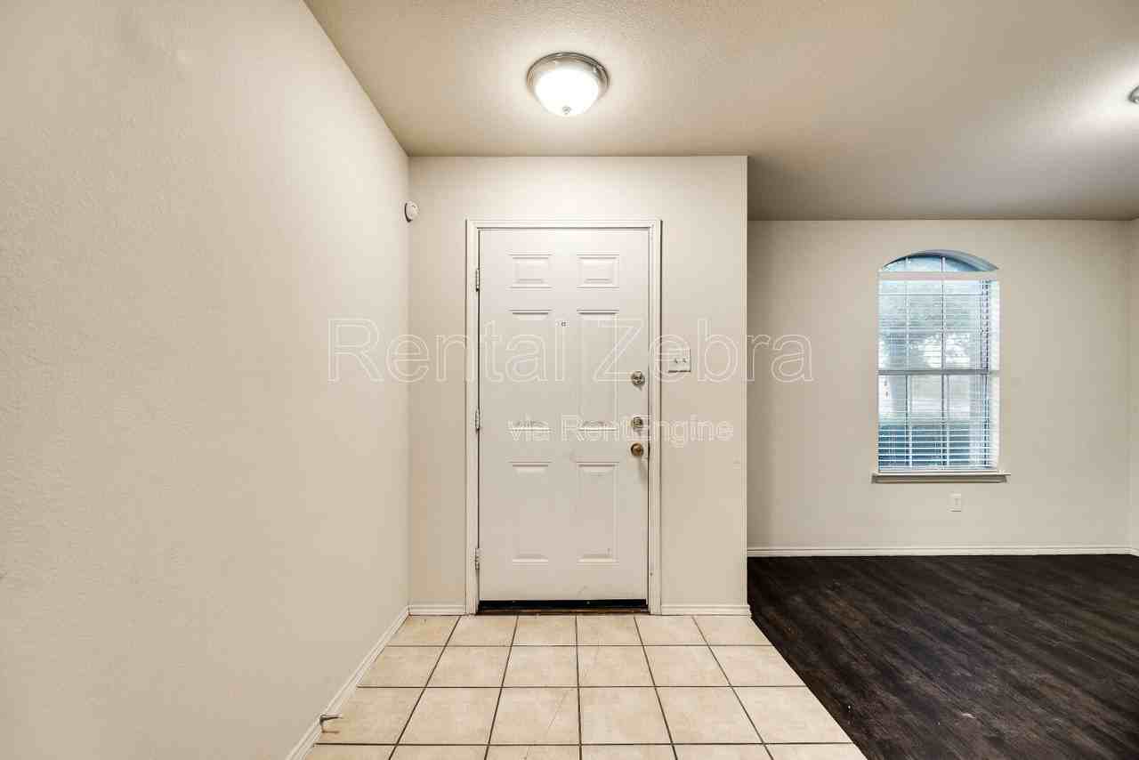 149 Boca Raton Way - Photo 3 of 21