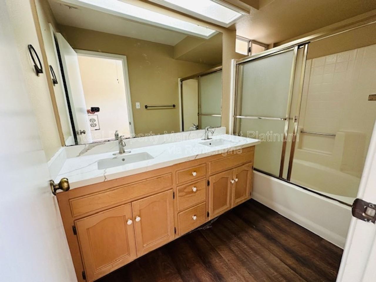 8153 N Cedar Ave #212 - Photo 6 of 31