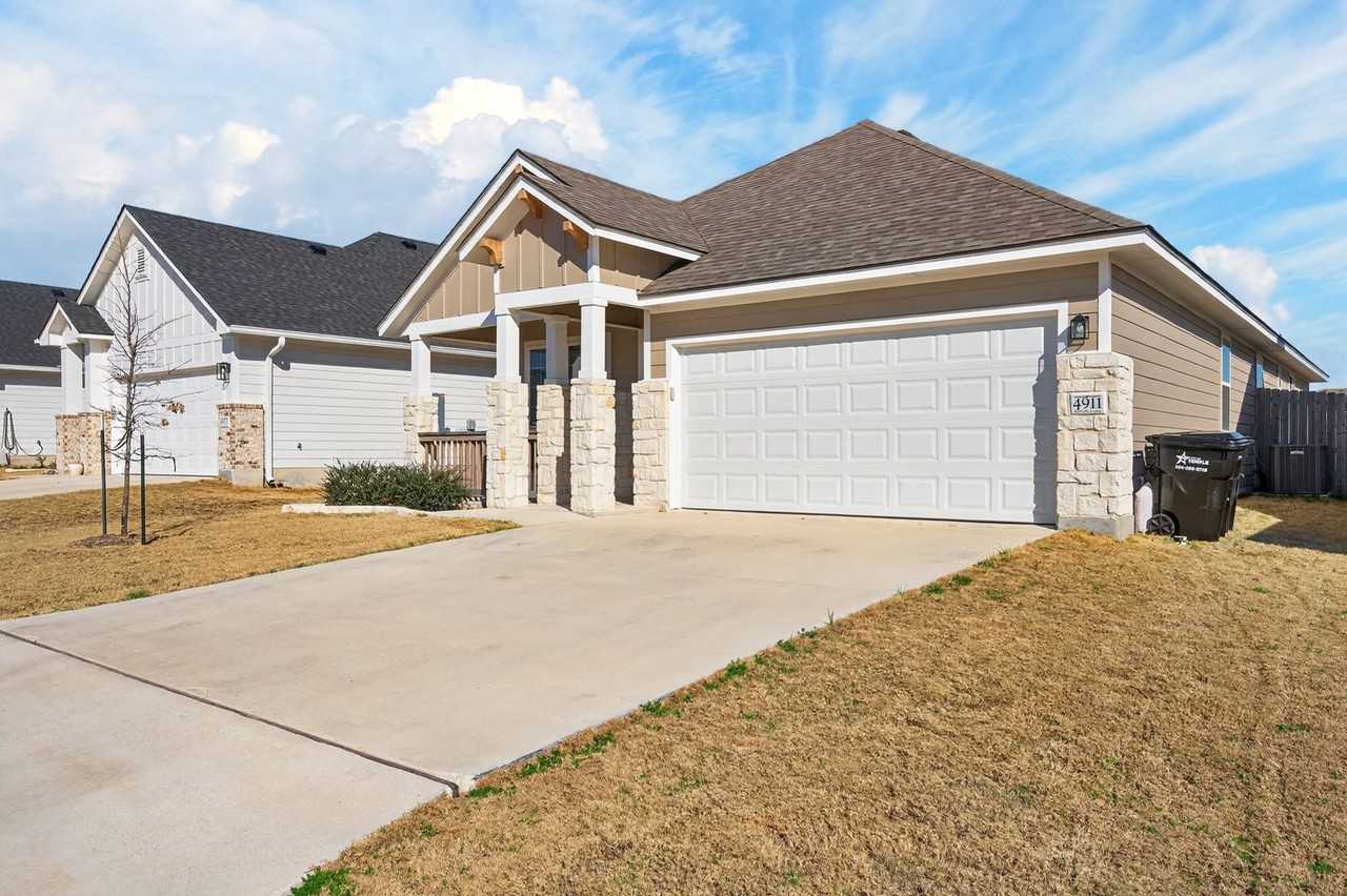 4911 Bellfalls Ct - Photo 3 of 30