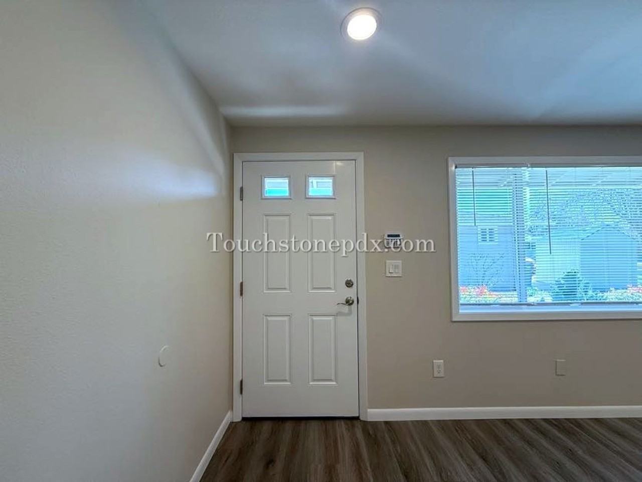 5116 Se Mitchell St - Photo 4 of 29