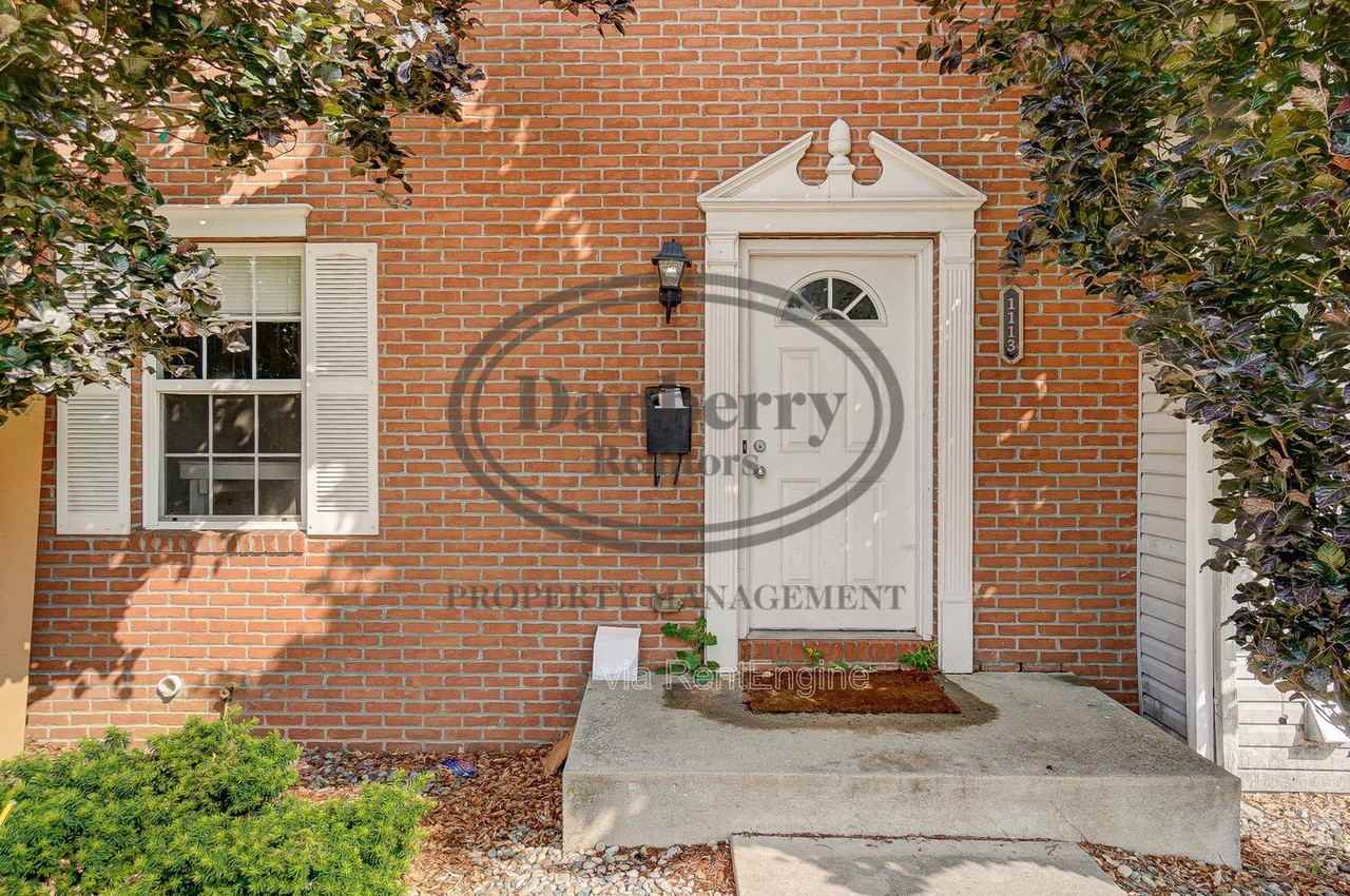 1113 N Byrne Rd #1 - Photo 2 of 39