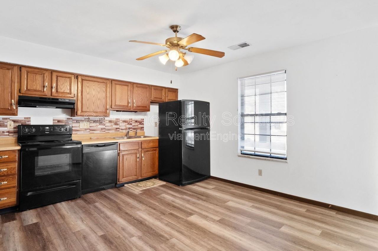 2202 Richland Prairie Blvd - Photo 4 of 19