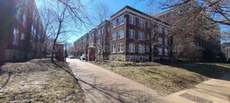 5360 Pershing Ave #6A - Photo 1 of 1