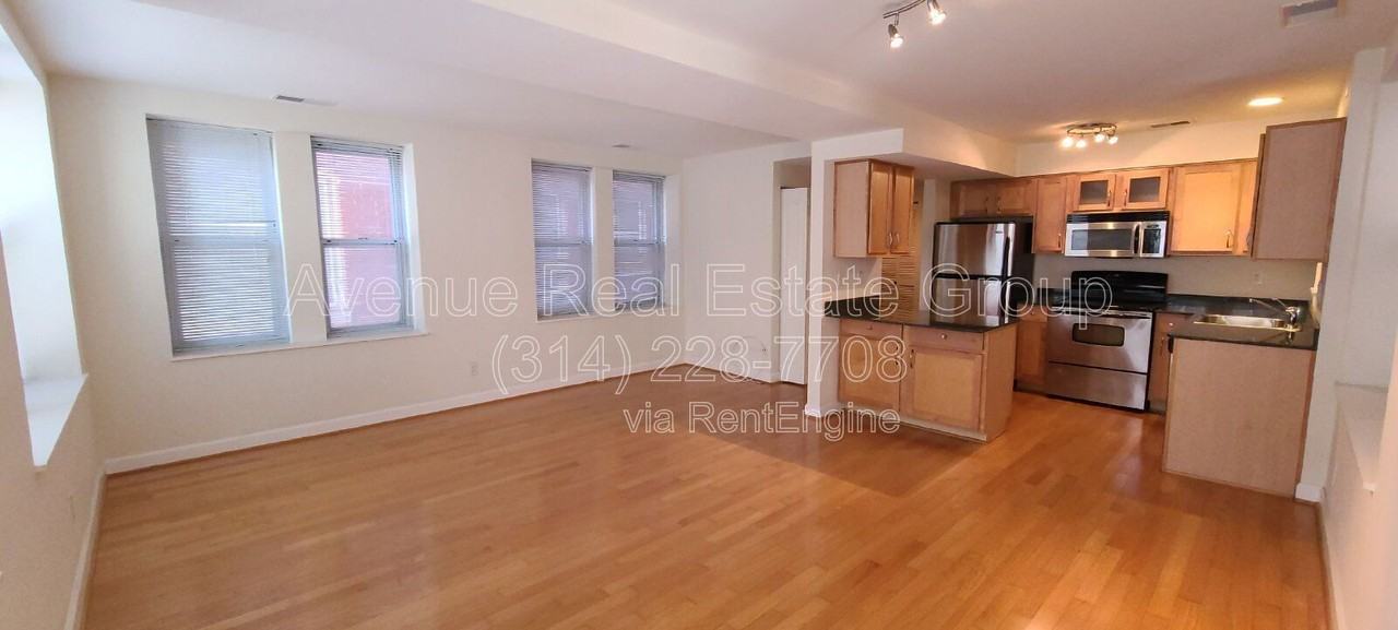 5360 Pershing Ave #6A - Photo 7 of 11