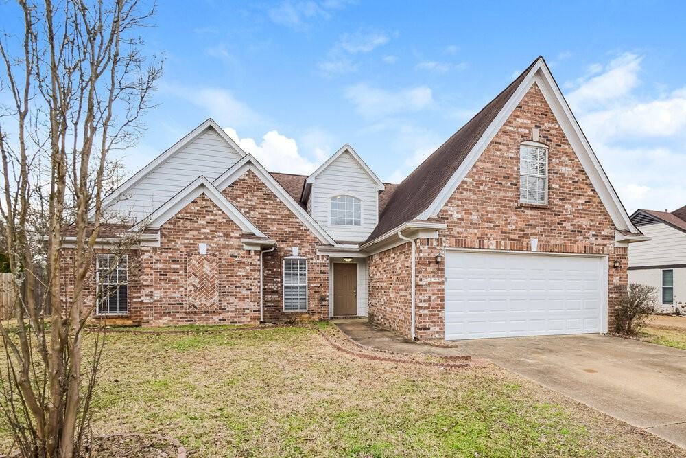 6300 Sandbourne E - Photo 4 of 17