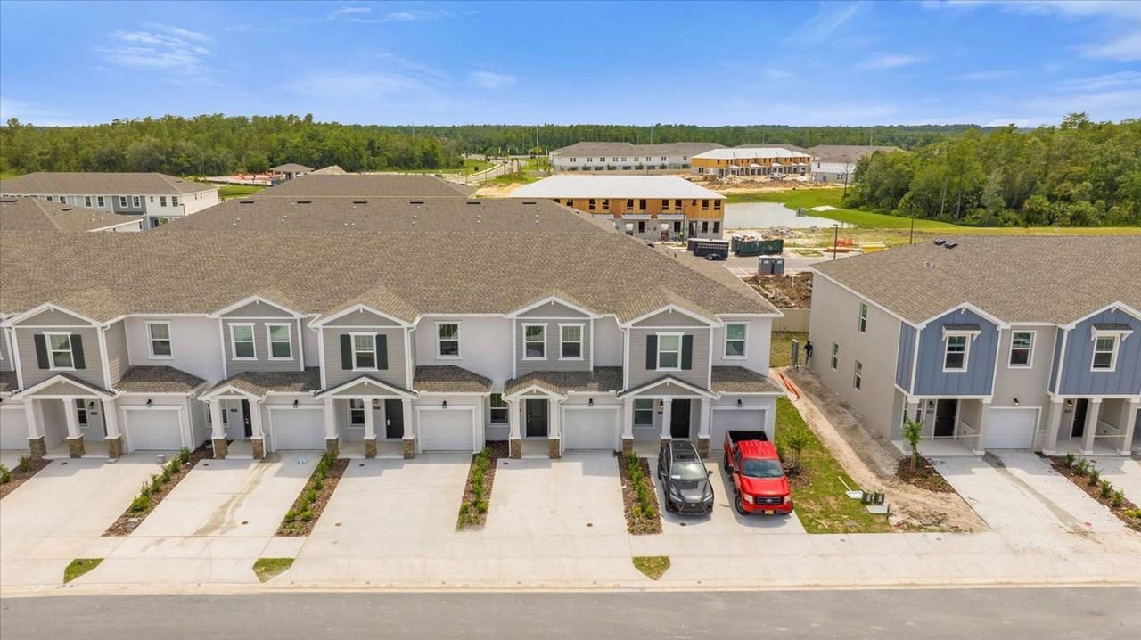 2474 Skyline Loop - Photo 2 of 21