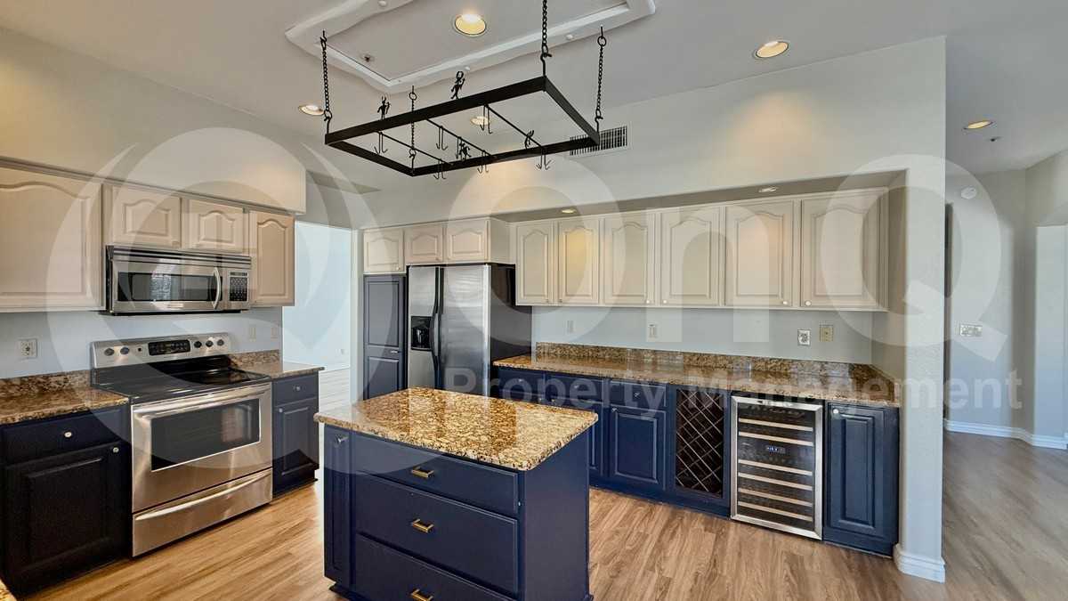 11114 E Blue Sky Dr - Photo 5 of 19