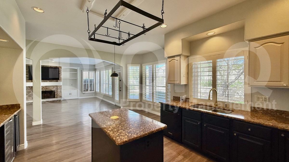 11114 E Blue Sky Dr - Photo 6 of 19