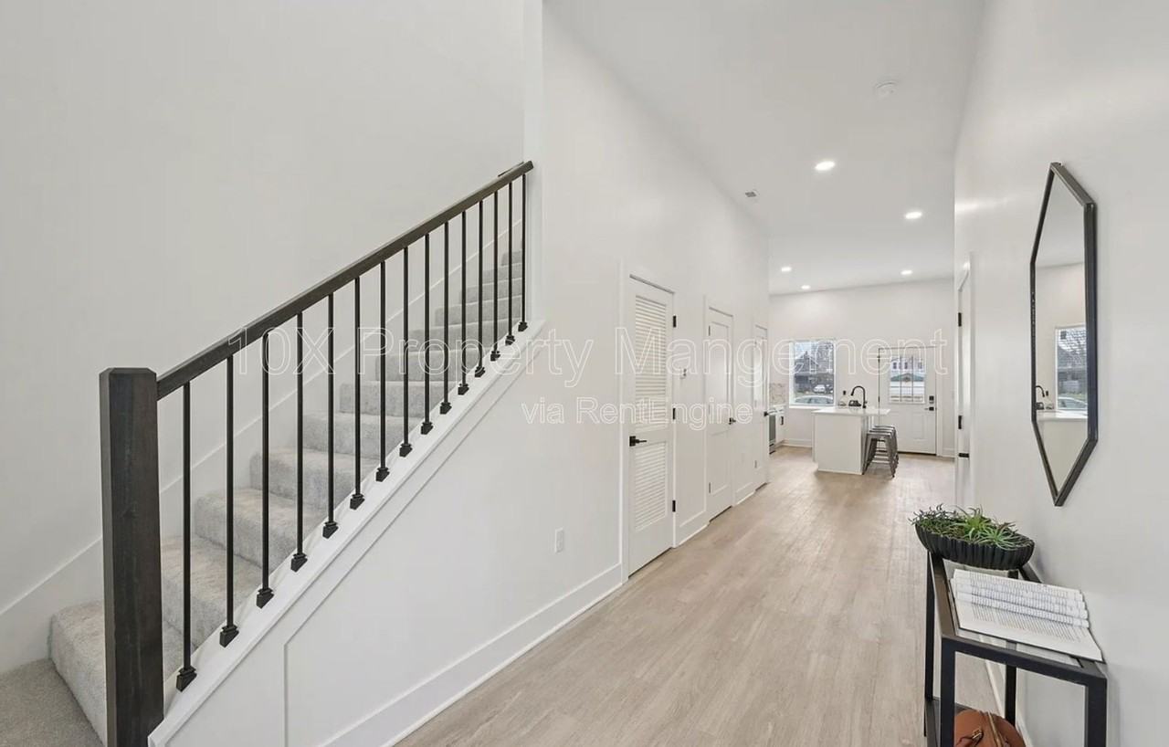 92 E Innis Ave - Photo 4 of 50