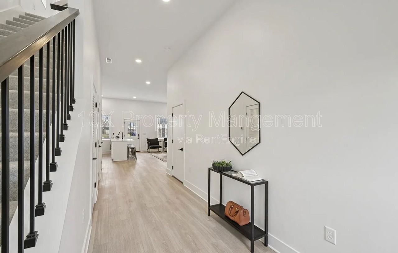 92 E Innis Ave - Photo 6 of 50