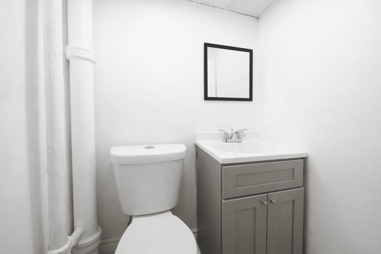 45 Jackson St - Photo 5 of 16