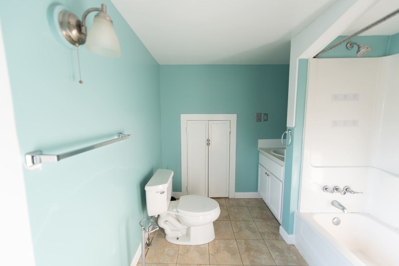 45 Jackson St - Photo 3 of 16