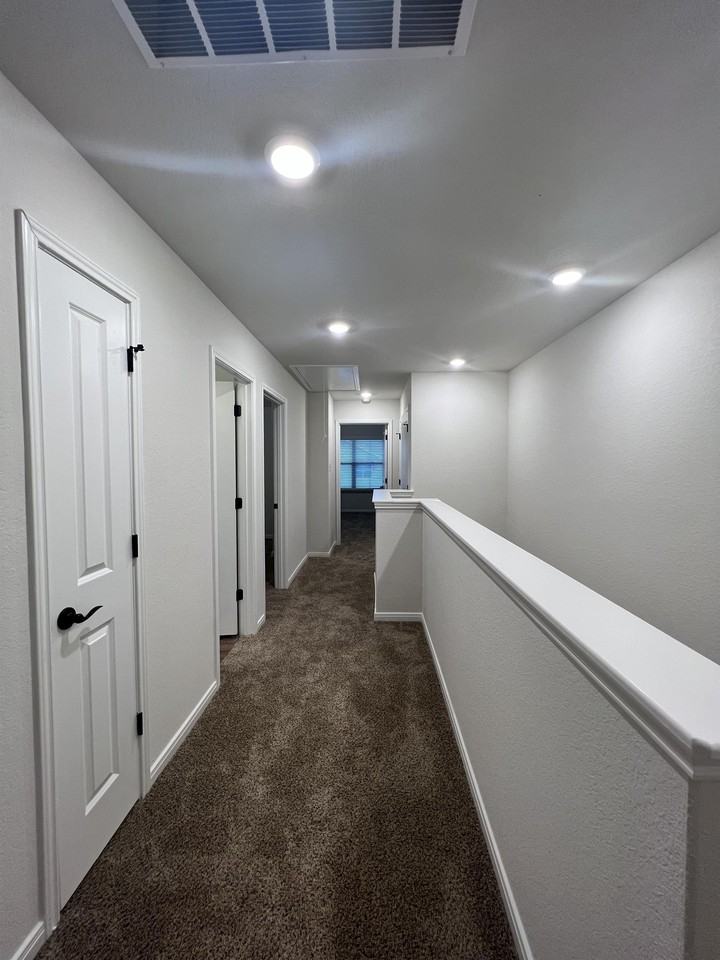 13851 Enzo Gate #101 - Photo 5 of 38