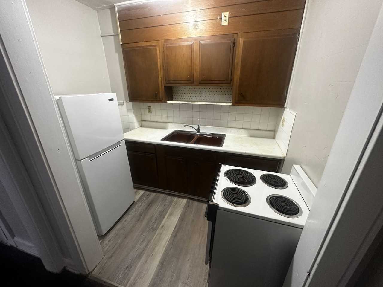 316 N Noyes Blvd. St. Joseph, MO 64501 - Photo 2 of 7