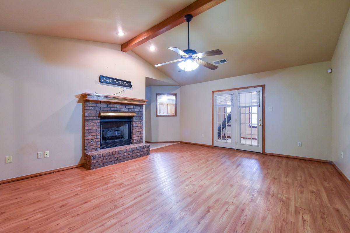 106 Davis Ln - Photo 6 of 20