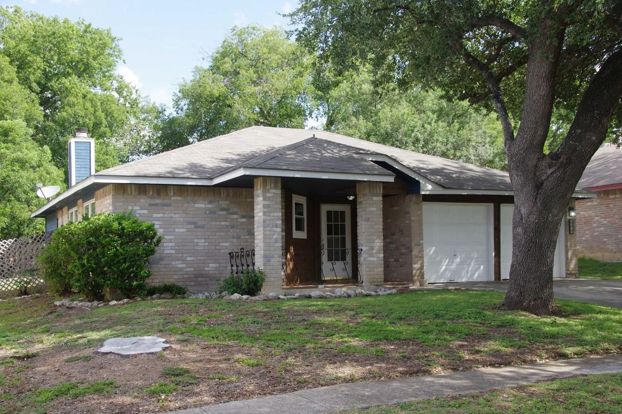 8015 Forest Ash - Photo 3 of 21