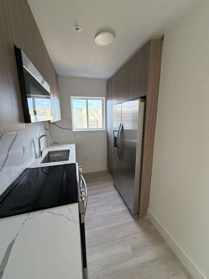 El Gabriel - Photo 2 of 43