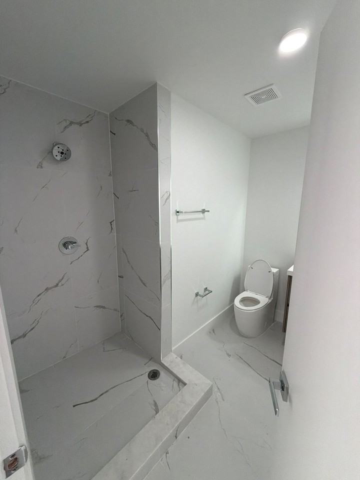 El Gabriel - Photo 7 of 43