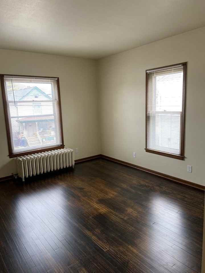 1922 Lasalle St - Photo 5 of 13