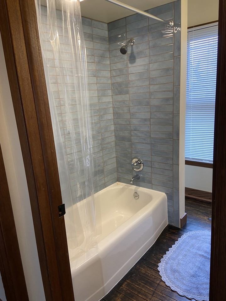 1922 Lasalle St - Photo 7 of 13