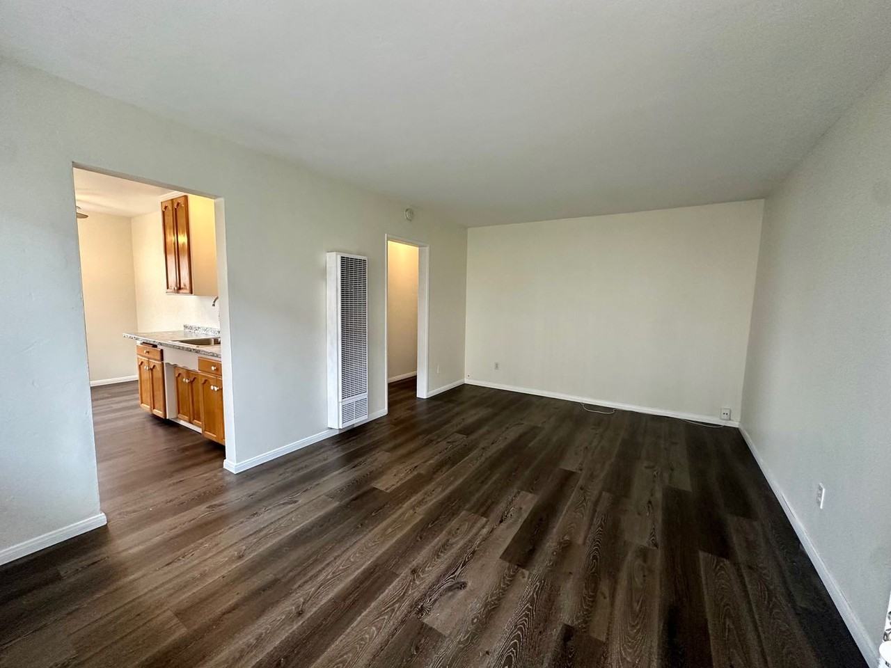 5609 Mildred St - Photo 7 of 23