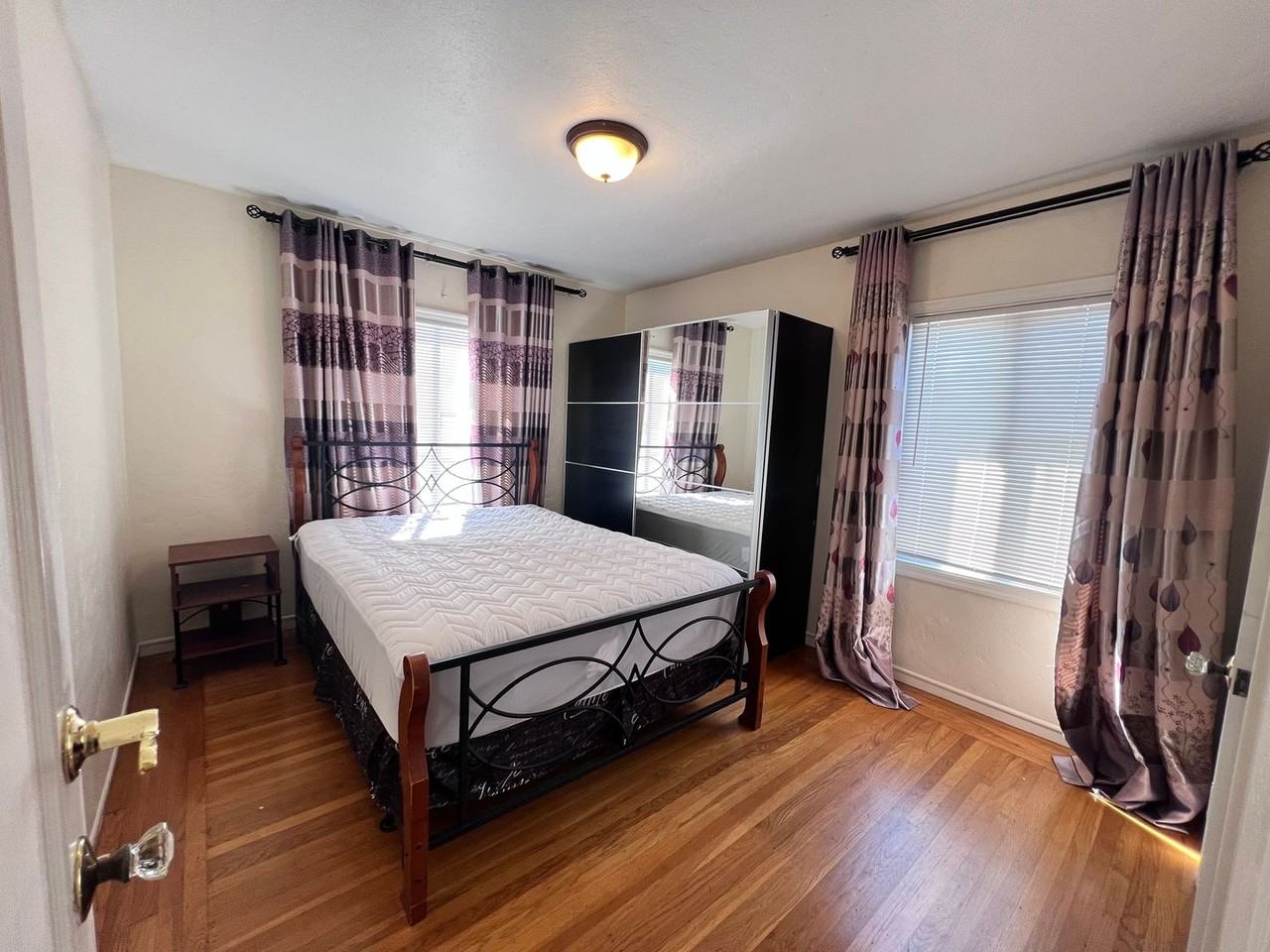 715 Washington Ave - Photo 5 of 35