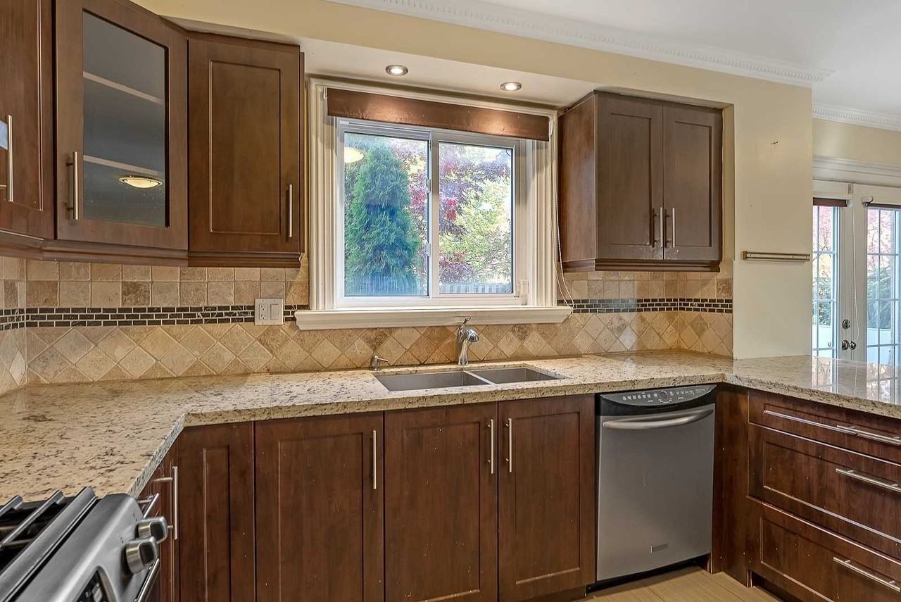 737 Guild Court - Photo 5 of 39