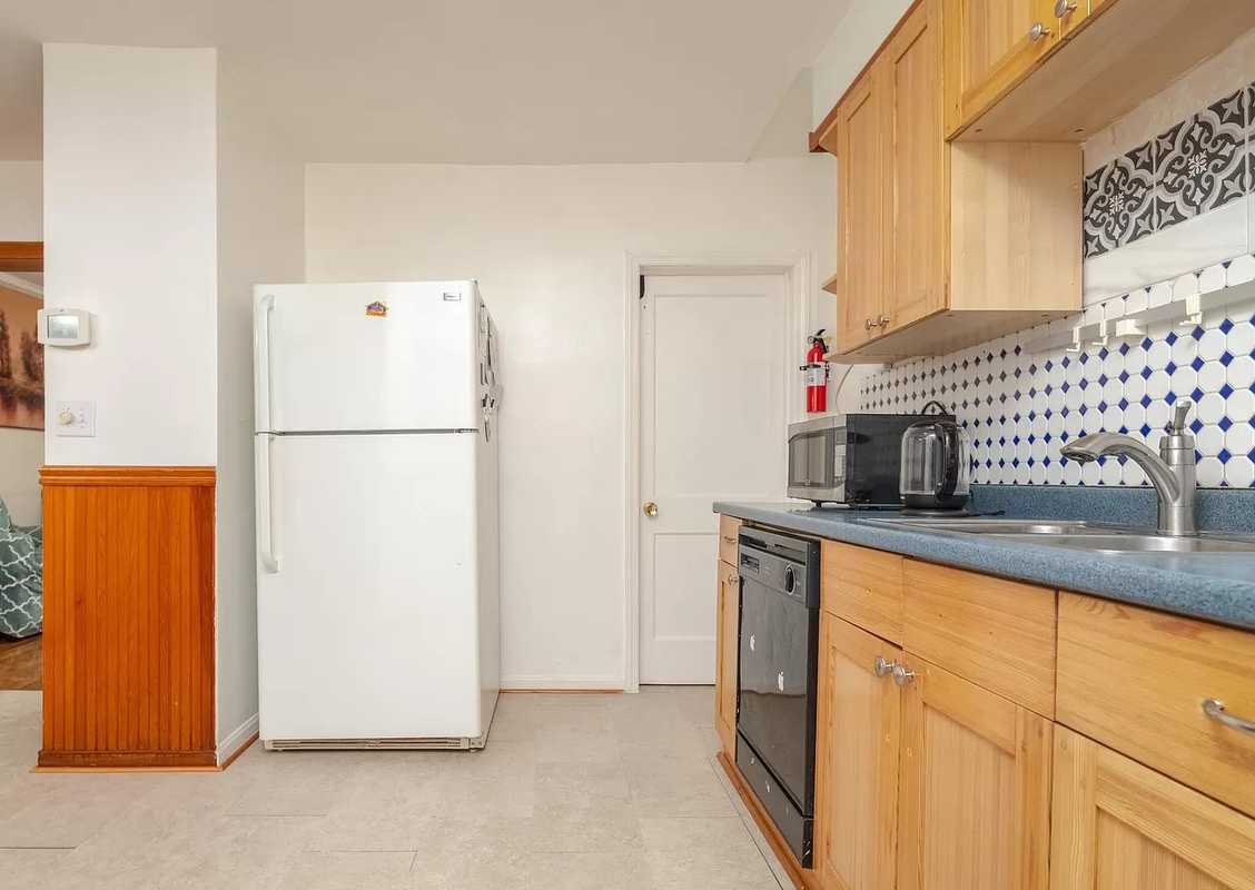 1745 Amuskai Rd - Photo 6 of 13