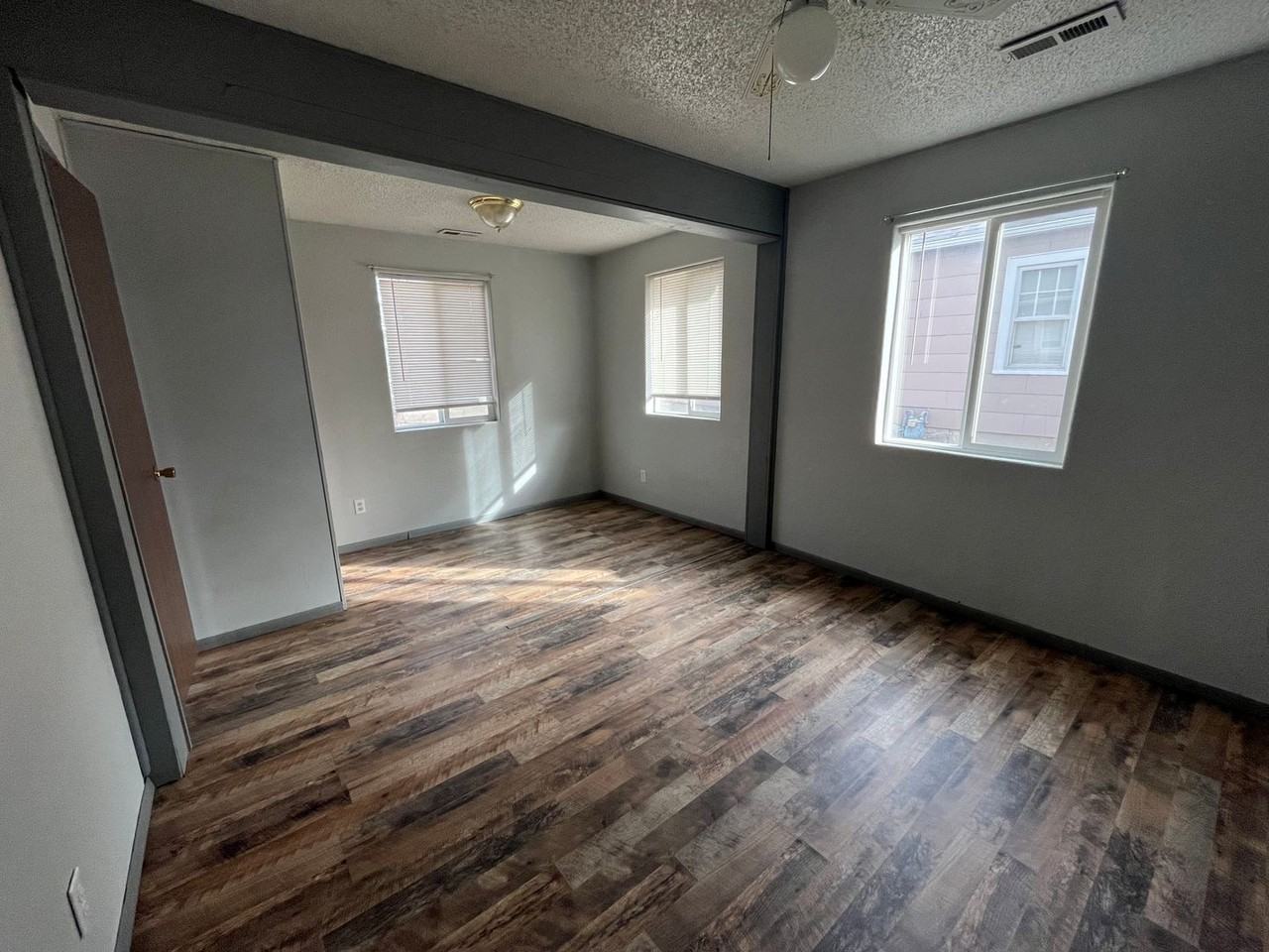 504 Fir Ave - Photo 3 of 17