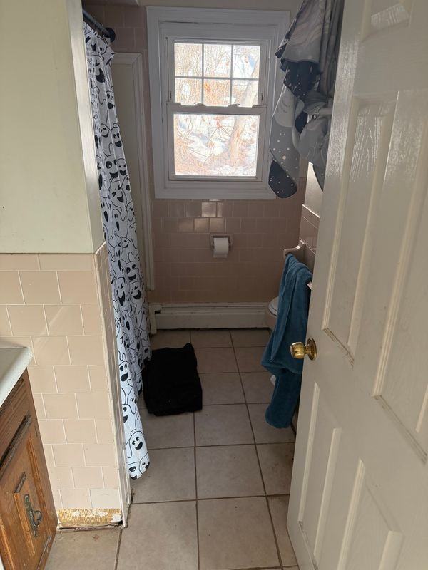 14 Monson St - Photo 2 of 7