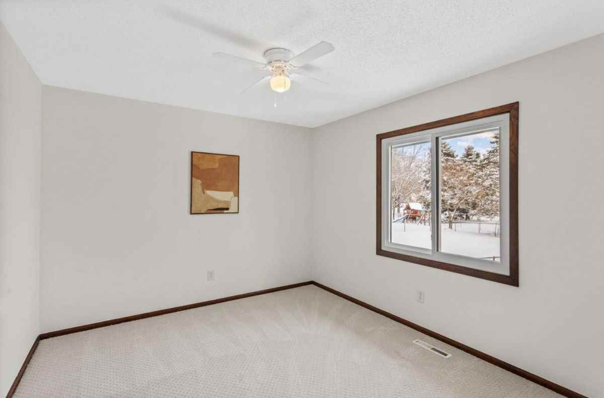 8372 Kentucky Ave N - Photo 2 of 13