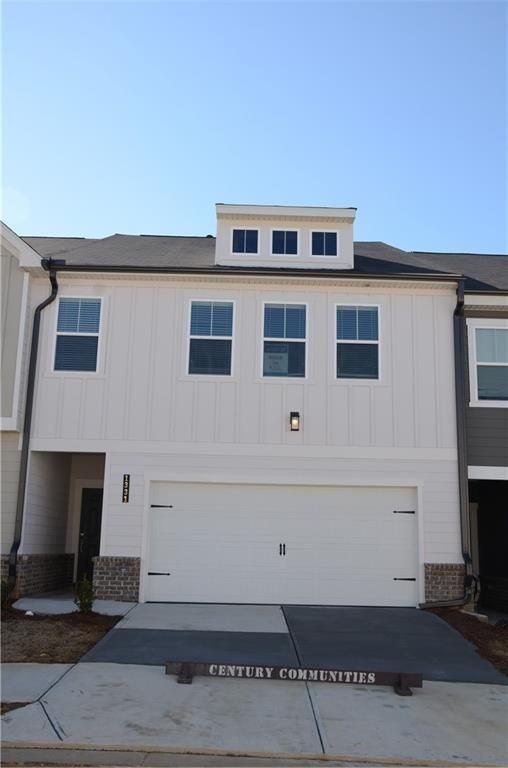 1331 Point Place Dr - Photo 2 of 34