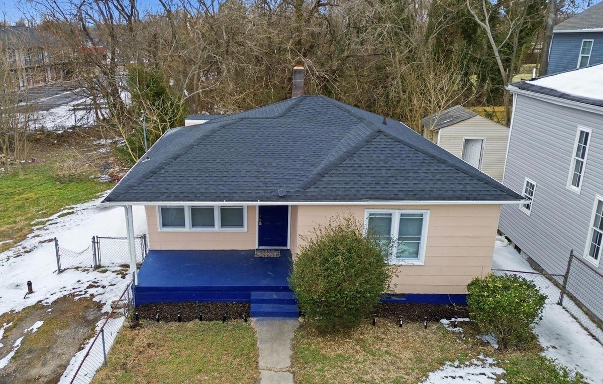 125 S Little Church St - Photo 2 of 23