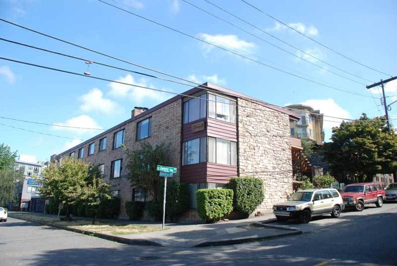 Bonneville Apartments - Photo 2 of 24