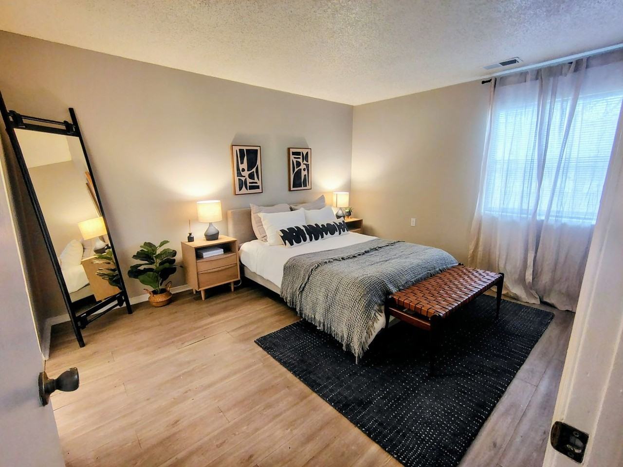 Parc At 21st - Photo 2 of 6