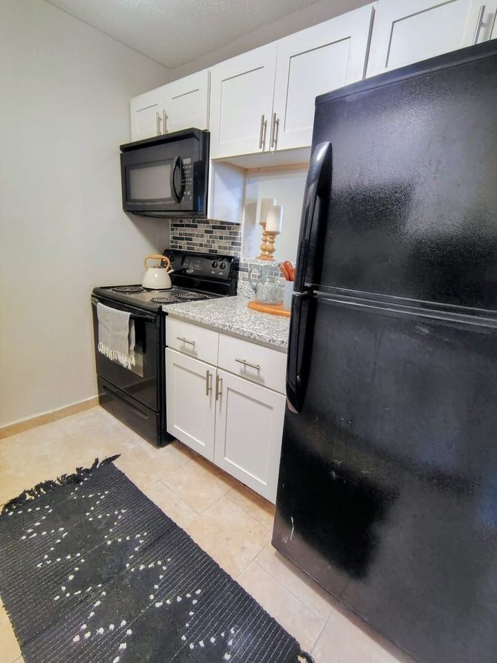 Parc At 21st - Photo 3 of 6