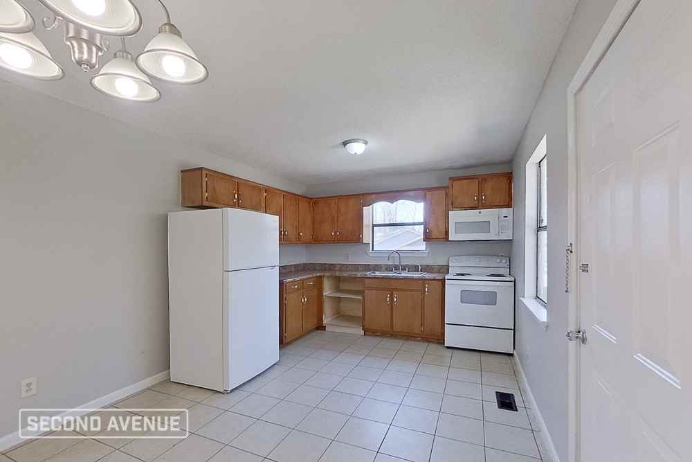 434 15th Ter Nw - Photo 6 of 25