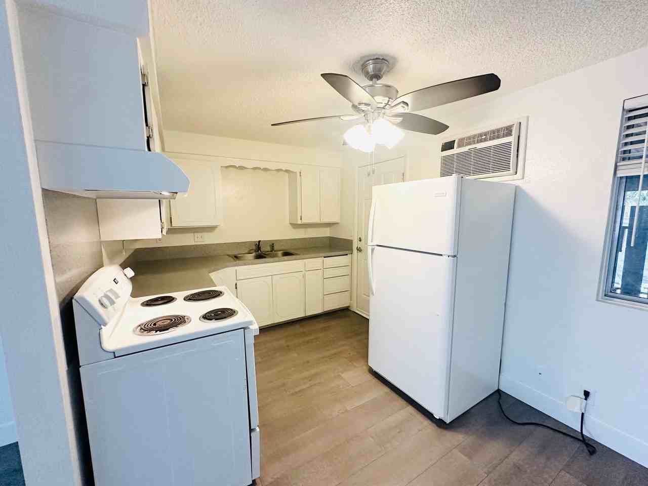 144 Smith Ave #15 - Photo 6 of 26