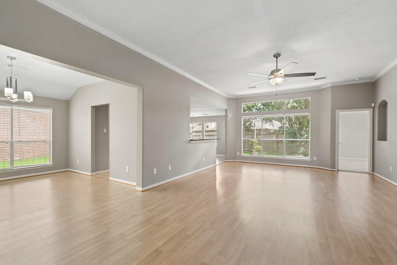 23730 Prince Lawrence Ct - Photo 3 of 15