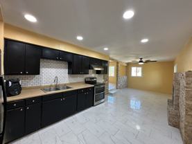 3131 W Baseline Rd - Photo 1 of 1