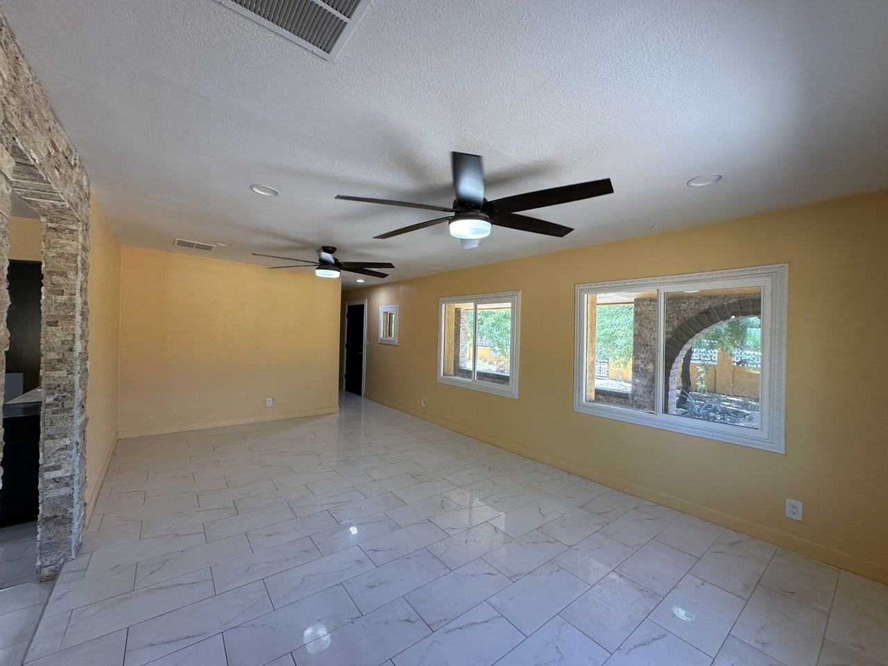 3131 W Baseline Rd - Photo 3 of 6