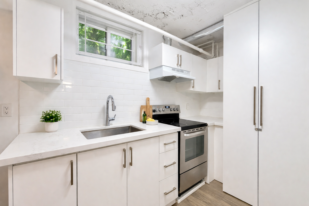 386 Plains Road - Photo 2 of 15