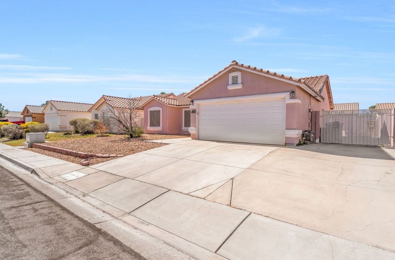 5309 French Lavender St - Photo 2 of 20